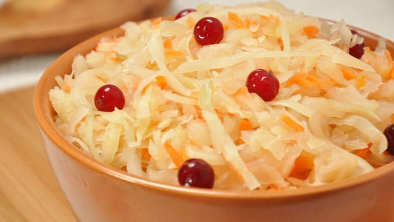 There can be a reasonable amount of sauerkraut on a diabetic menu. 